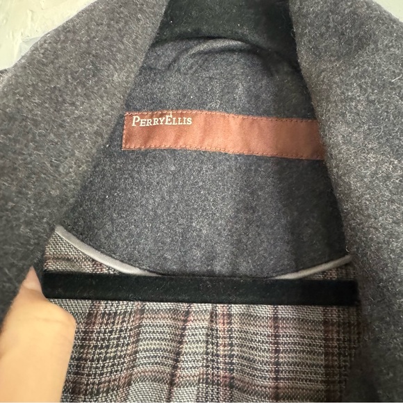 Perry Ellis Black Trench Coat with Epaulettes - Picture 2 of 5